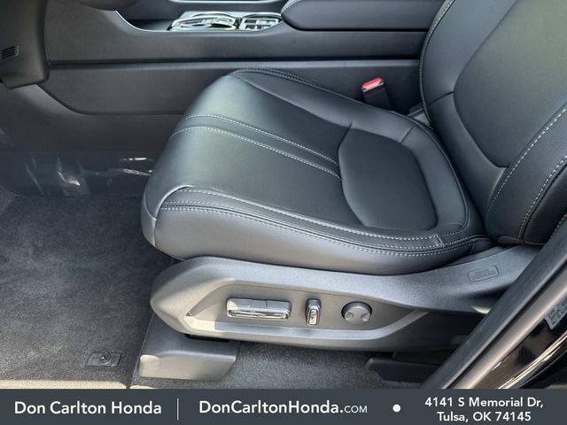 New 2026 Honda Pilot Touring image 14