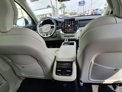 New 2026 Volvo XC90 T8 Ultra w/ Protection Package Premier AWD/4WD image 14