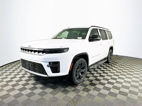 New 2026 Jeep Grand Wagoneer Limited w/ Convenience Group I image 4