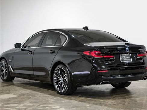 Used 2023 BMW 530e RWD image 12