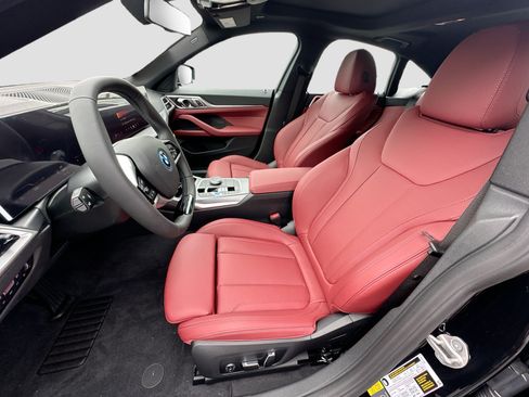 Certified 2025 BMW i4 eDrive40 RWD image 16