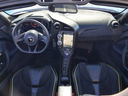 Used 2020 McLaren 720S Performance image 19