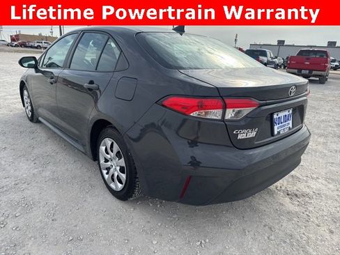 Used 2024 Toyota Corolla LE image 4
