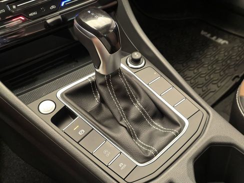 New 2026 Volkswagen Jetta SEL FWD image 18