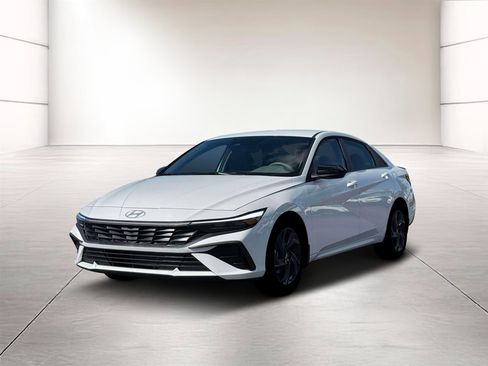 New 2026 Hyundai Elantra Sport FWD image 1