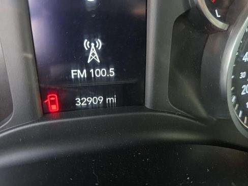 Used 2019 RAM 2500 Tradesman w/ Chrome Appearance Group image 7