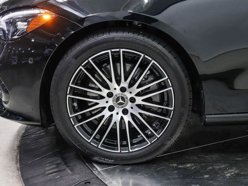 Used 2026 Mercedes-Benz C 300 Sedan image 9