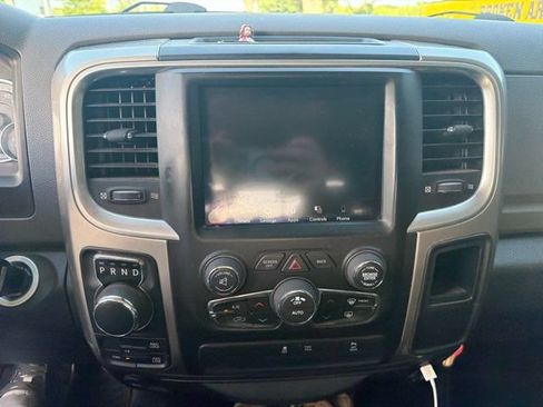 Used 2019 RAM 1500 Warlock w/ Electronics Group AWD/4WD image 7