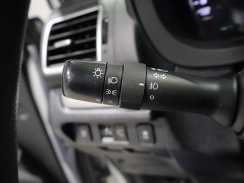 Used 2018 Subaru Forester 2.5i Premium AWD/4WD image 34