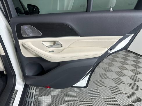 Certified 2020 Mercedes-Benz GLE 450 4MATIC image 18