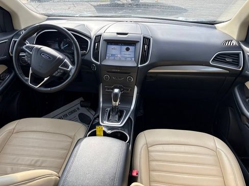 Used 2017 Ford Edge SEL w/ Equipment Group 201A FWD image 10