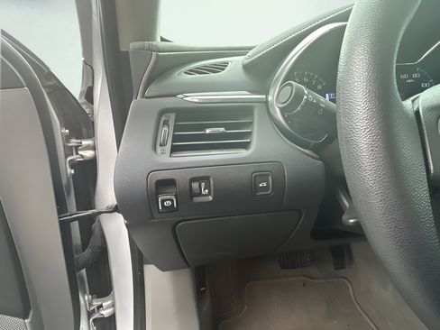 Used 2017 Chevrolet Impala LS FWD image 10