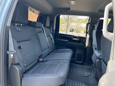 Used 2024 GMC Sierra 2500 SLE w/ SLE Value Package; AWD/4WD image 49