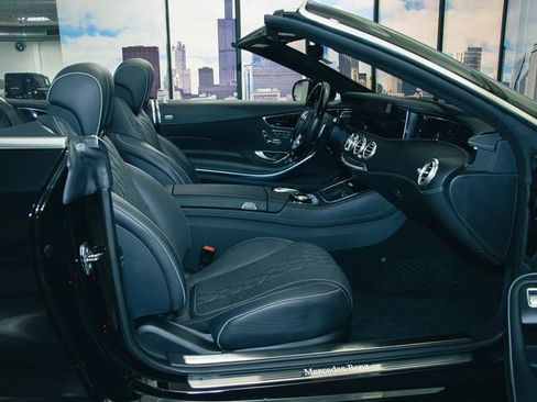 Used 2019 Mercedes-Benz S 560 Cabriolet image 21