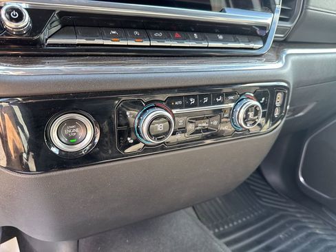 Used 2023 GMC Sierra 1500 Elevation AWD/4WD image 24