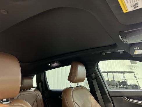 Used 2022 Lincoln Nautilus Reserve w/ Equipment Group 201A image 20