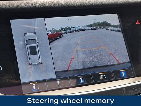Used 2024 Cadillac XT6 Sport w/ Technology Package AWD/4WD image 13