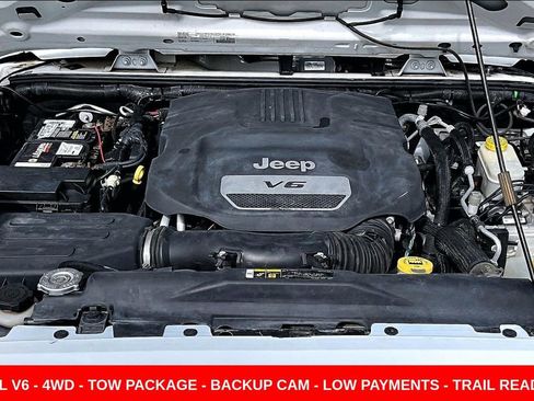 Used 2017 Jeep Wrangler Unlimited Sport w/ Quick Order Package 24S AWD/4WD image 27