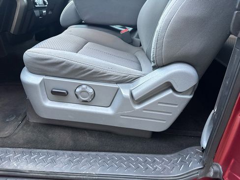 Used 2013 Ford F150 XLT w/ Luxury Equipment Group image 9