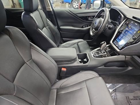 Used 2024 Subaru Outback Touring image 10
