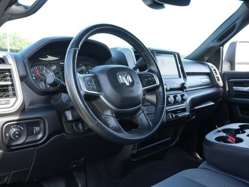Used 2024 RAM 2500 Big Horn AWD/4WD image 15