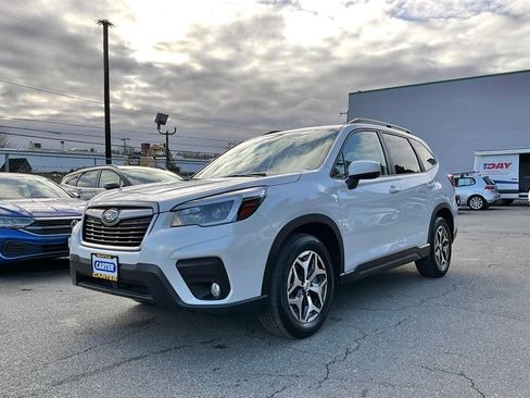 Used 2021 Subaru Forester Premium w/ Popular Package #1 image 4