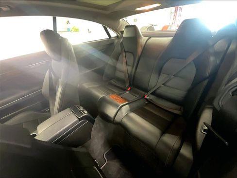 Used 2012 Mercedes-Benz E 550 Coupe image 27