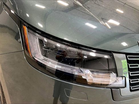 Used 2023 Land Rover Range Rover SE AWD/4WD image 32