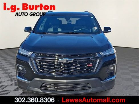 Used 2022 Chevrolet Traverse RS image 2