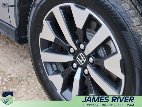 Used 2025 Honda Odyssey EX-L image 20