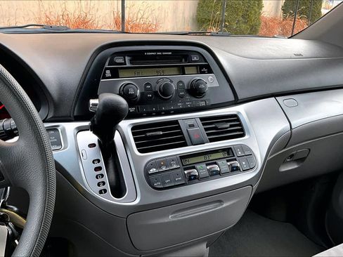 Used 2010 Honda Odyssey EX image 6