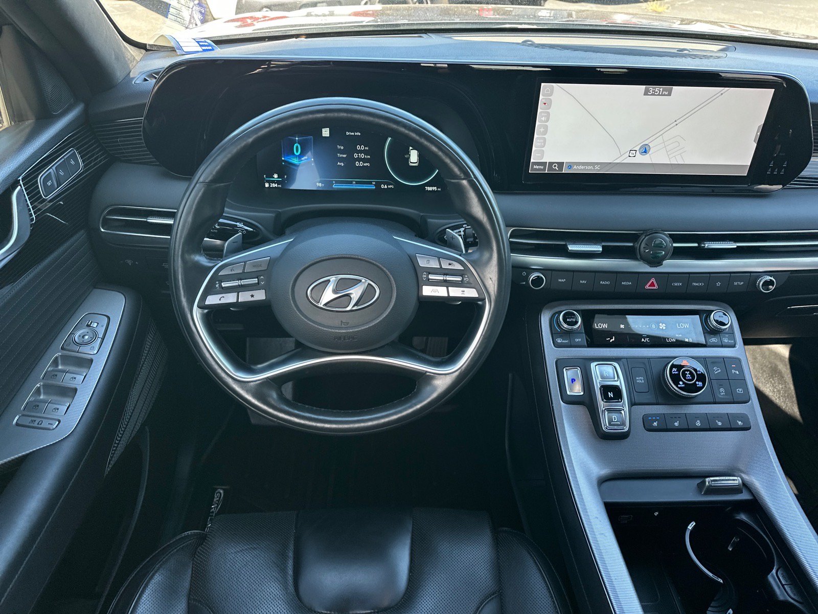 Used 2023 Hyundai Palisade Calligraphy AWD/4WD image 9
