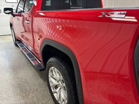 Used 2021 GMC Sierra 1500 SLT w/ SLT Premium Plus Package AWD/4WD image 11
