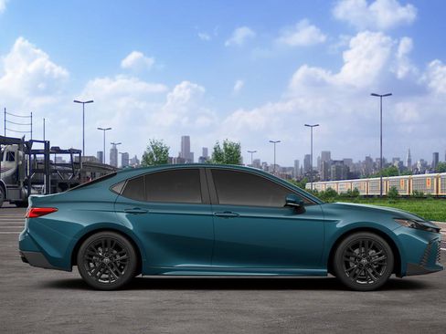 New 2026 Toyota Camry SE FWD image 12