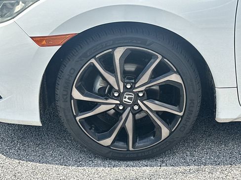 Used 2019 Honda Civic Sport image 11