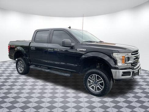 Used 2020 Ford F150 XLT image 1