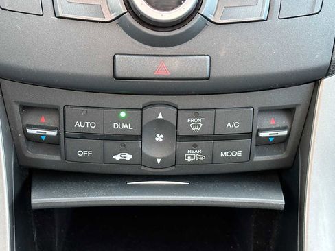 Used 2009 Acura TSX w/ Technology Package image 30