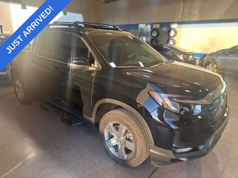 Used 2025 Honda Ridgeline RTL image 2