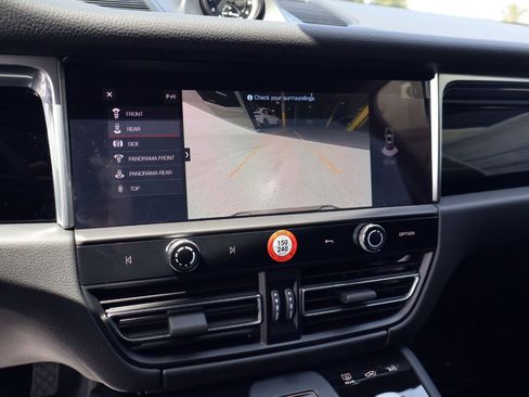 New 2026 Porsche Macan AWD/4WD image 19