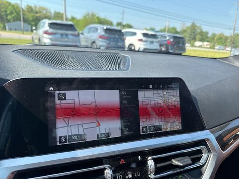 Used 2020 BMW 330i xDrive Sedan AWD/4WD image 16