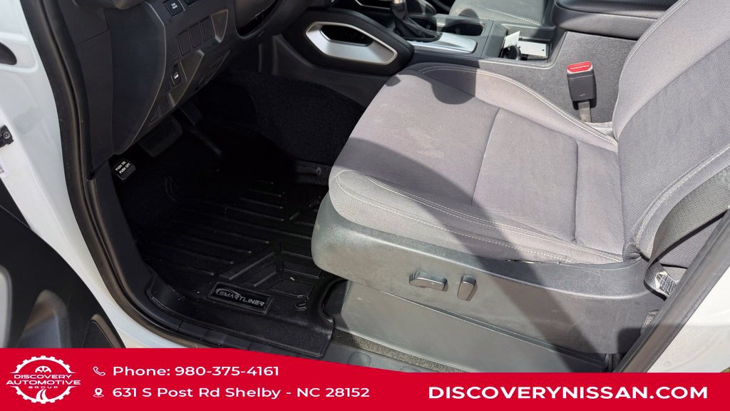 Used 2022 Nissan Frontier SV AWD/4WD image 11