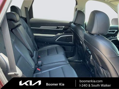 Used 2022 Kia Telluride LX FWD image 12