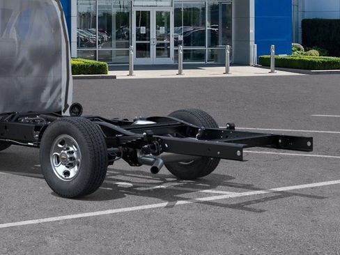 New 2025 Chevrolet Express 3500 w/ Power Convenience Package image 11