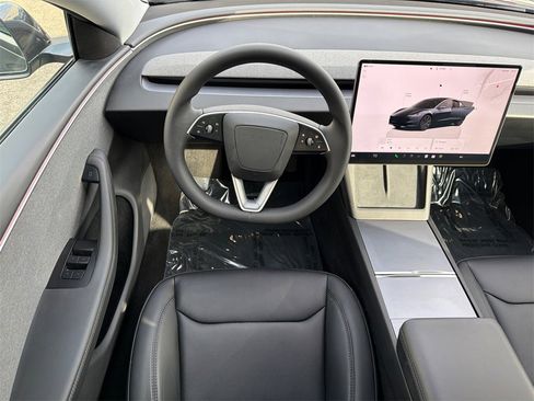 Used 2024 Tesla Model 3 Standard Range image 21