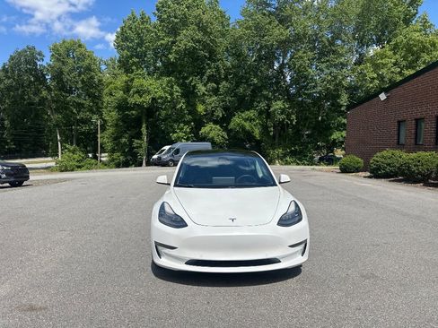 Used 2021 Tesla Model 3 Long Range AWD/4WD image 2