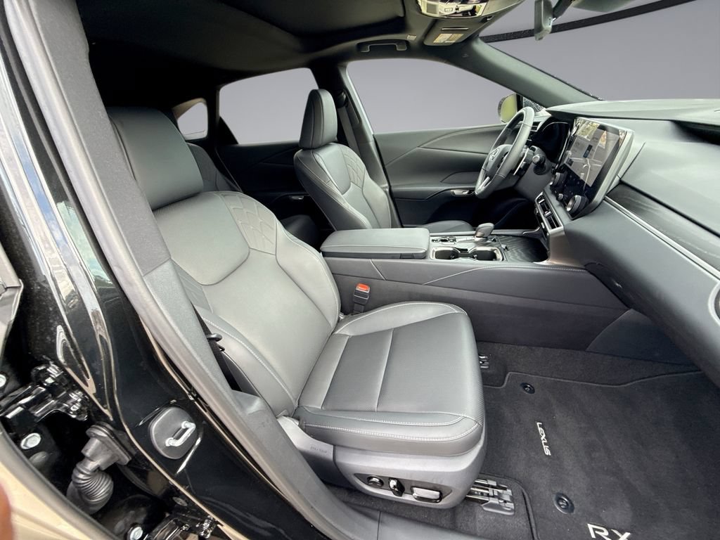 Used 2026 Lexus RX 350 Premium w/ Convenience Package FWD image 16