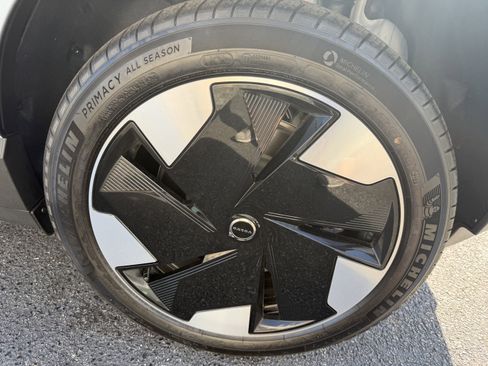 New 2026 Volvo EX30 Plus image 24