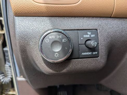 Used 2016 Buick Enclave Leather AWD/4WD image 14