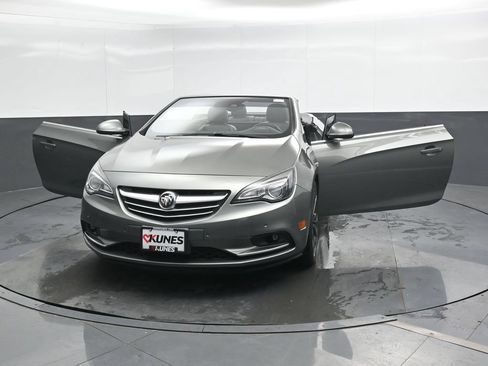 Used 2017 Buick Cascada Premium FWD image 47