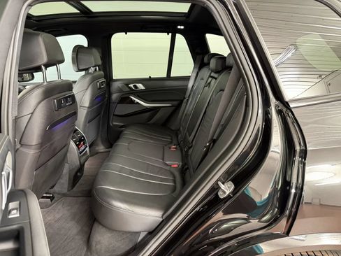 Used 2019 BMW X5 xDrive50i w/ M Sport Package AWD/4WD image 36